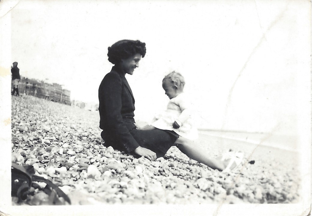 PW_with_Mum_Early_Hastings_Beach.jpg